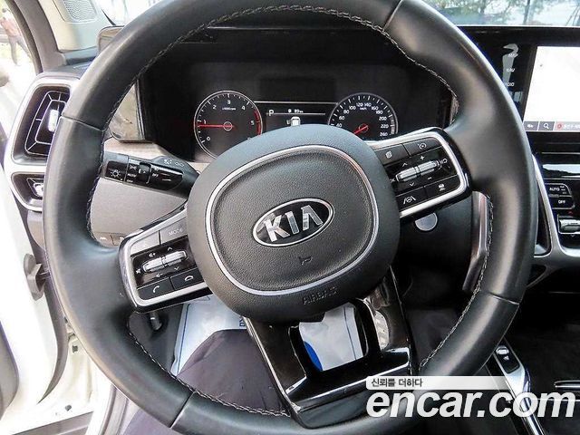Kia Sorento 2021 — photo 8