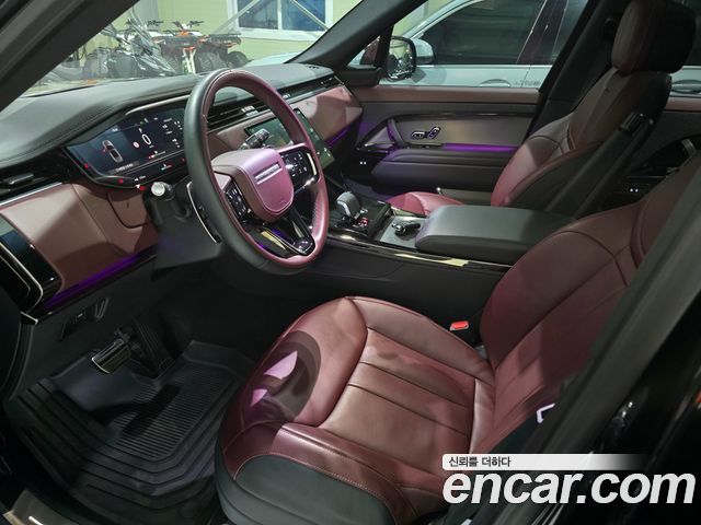 Land Rover Range Rover Sport 2025 — photo 8