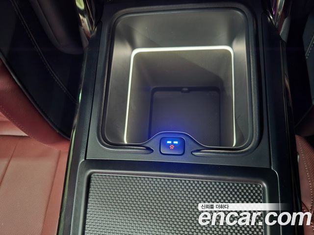 Land Rover Range Rover Sport 2025 — photo 9