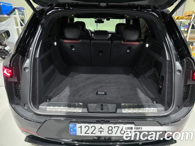 Land Rover Range Rover Sport 2025 — photo 15