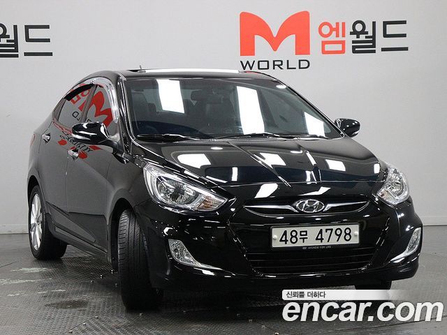 Hyundai Accent 2011 — photo 2