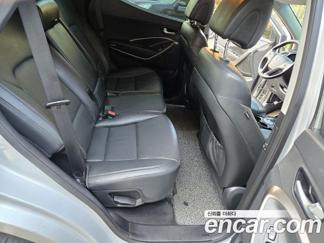 Hyundai Santafe 2016 — photo 9
