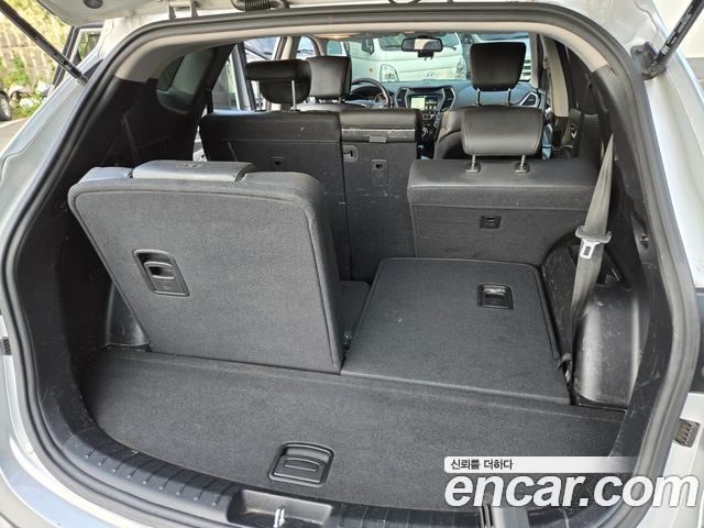 Hyundai Santafe 2016 — photo 11