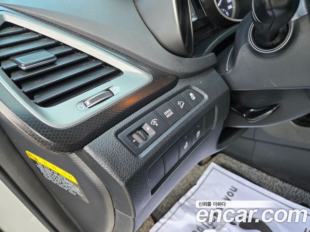 Hyundai Santafe 2016 — photo 16