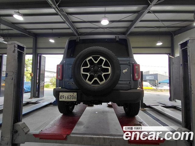 Ford Bronco 2023 — photo 1