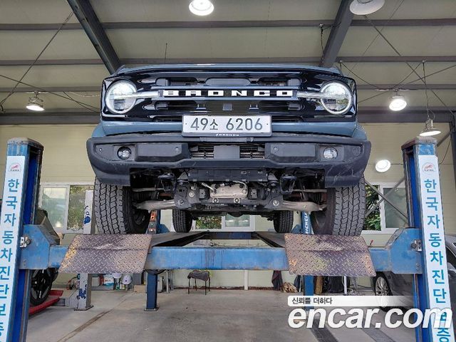 Ford Bronco 2023 — photo 2