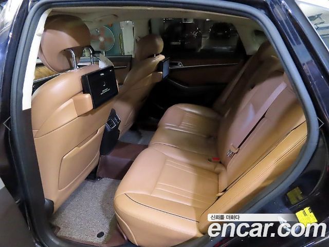 Hyundai Genesis 2015 — photo 7