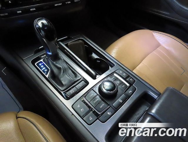 Hyundai Genesis 2015 — photo 12