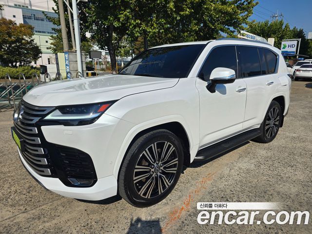 Lexus LX 2025 — photo 1