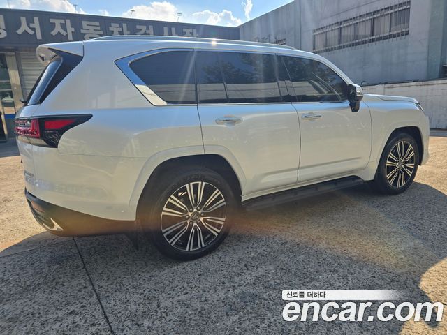 Lexus LX 2025 — photo 5