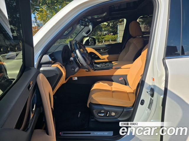 Lexus LX 2025 — photo 11