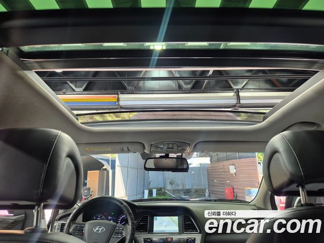 Hyundai Sonata 2016 — photo 17