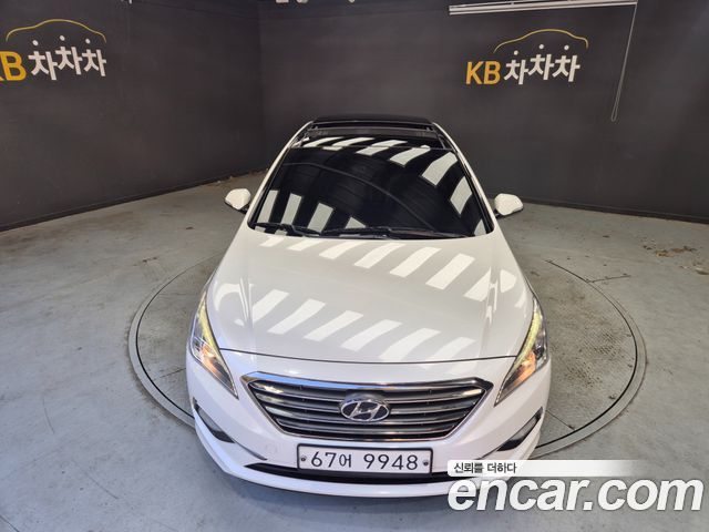 Hyundai Sonata 2016 — photo 18