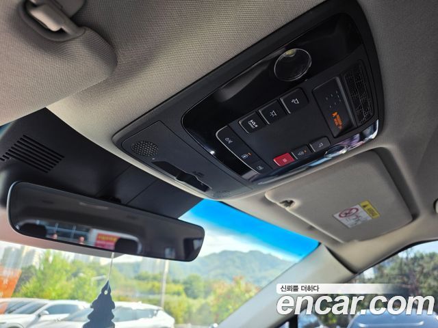 Kia Canival 2024 — photo 16