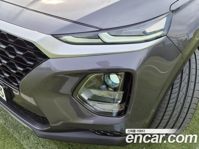 Hyundai Santafe 2019 — photo 15