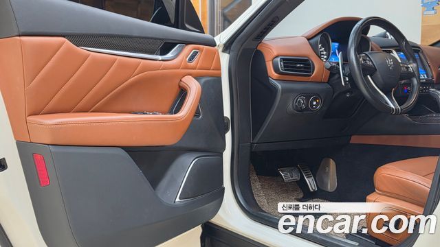Maserati Levante 2020 — photo 15