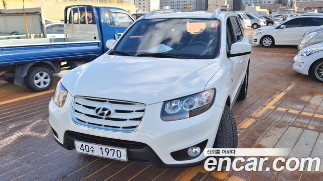 Hyundai Santafe 2011 — photo 1