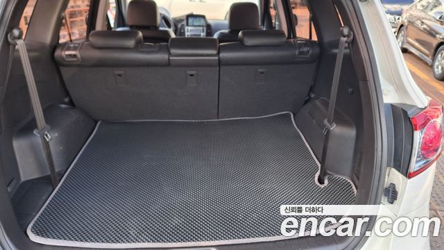 Hyundai Santafe 2011 — photo 3