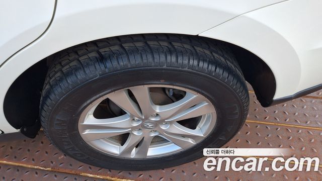 Hyundai Santafe 2011 — photo 6