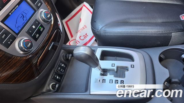 Hyundai Santafe 2011 — photo 13