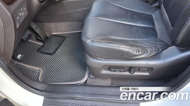 Hyundai Santafe 2011 — photo 15