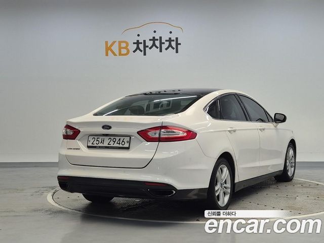 Ford Mondeo 2015 — photo 3