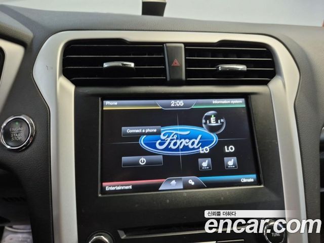 Ford Mondeo 2015 — photo 14