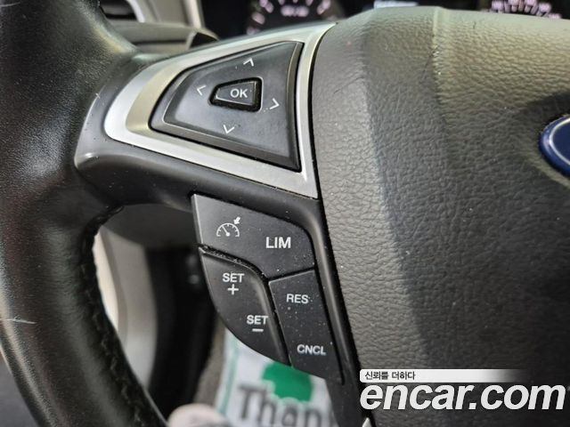 Ford Mondeo 2015 — photo 16