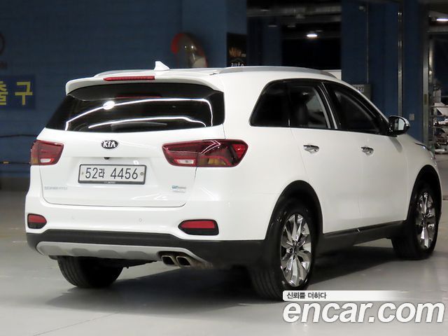 Kia Sorento 2018 — photo 4