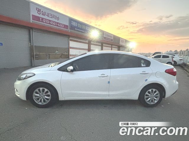 Kia K3 2015 — photo 2
