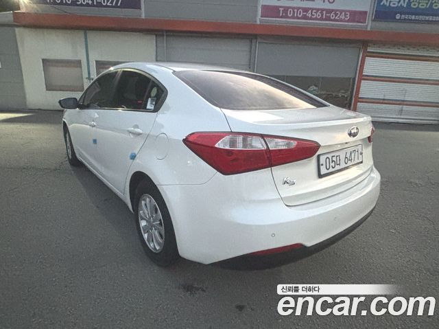 Kia K3 2015 — photo 3