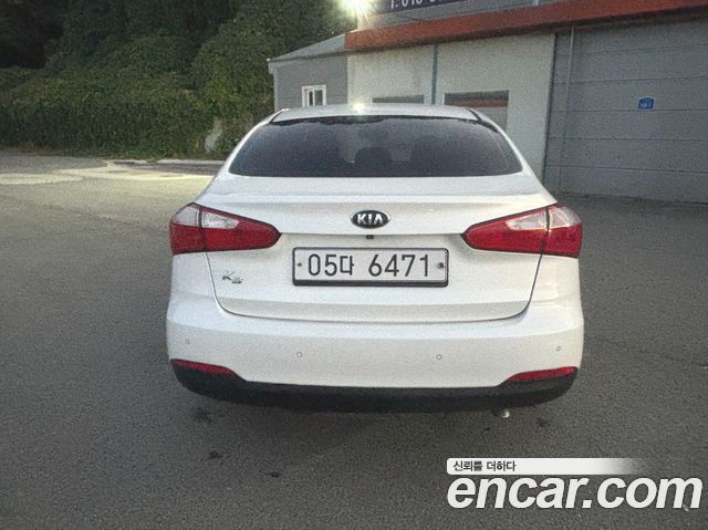 Kia K3 2015 — photo 4