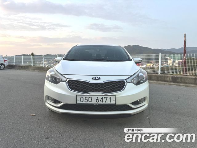 Kia K3 2015 — photo 8
