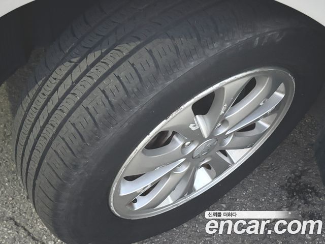 Kia K3 2015 — photo 9