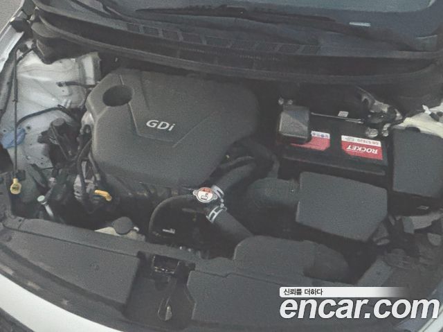 Kia K3 2015 — photo 11
