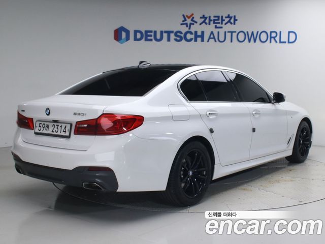 BMW 5-Series 2018 — photo 3