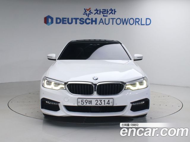BMW 5-Series 2018 — photo 4