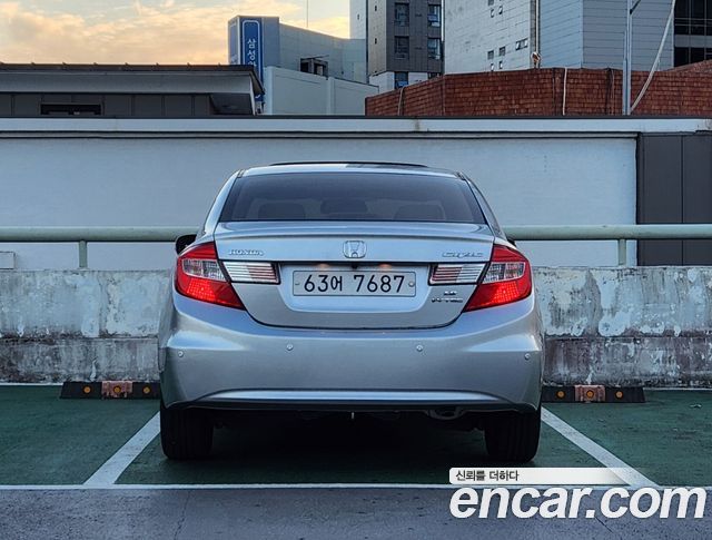 Honda Civic 2012 — photo 4