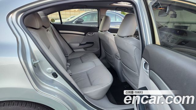 Honda Civic 2012 — photo 12