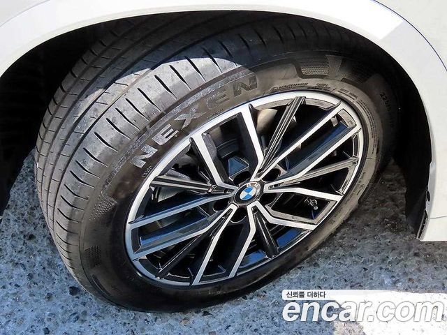 BMW iX1 2026 — photo 5