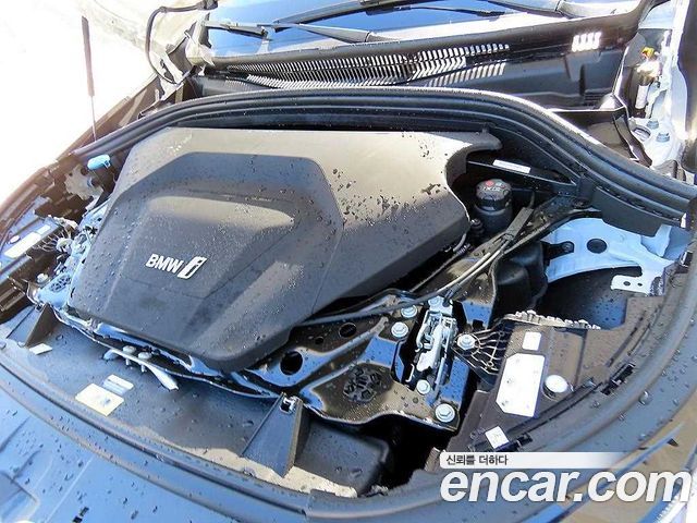 BMW iX1 2026 — photo 6
