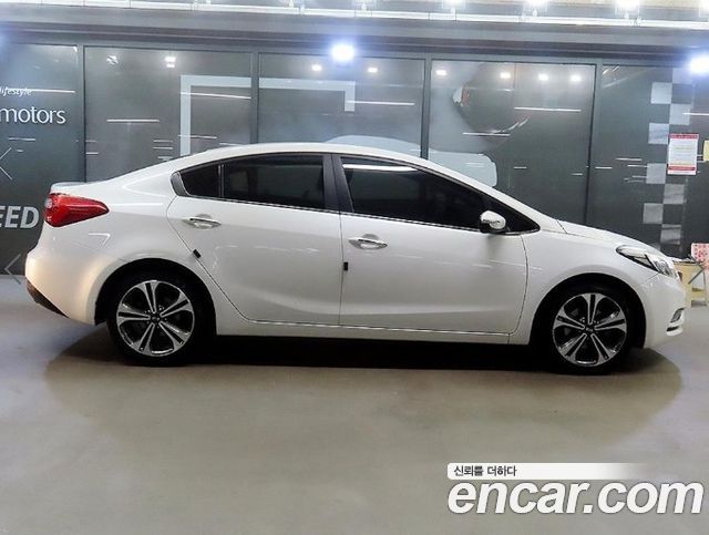 Kia K3 2013 — photo 3
