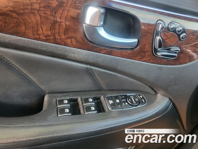 Hyundai Equus 2014 — photo 16
