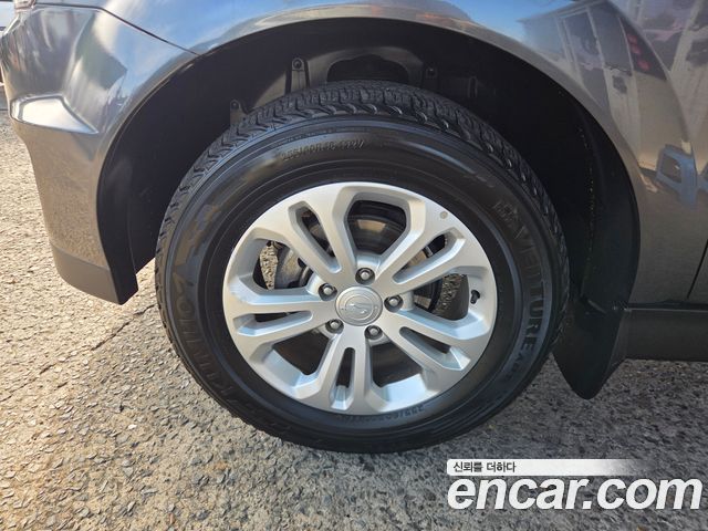 KG Mobility KORANDO 2017 — photo 19