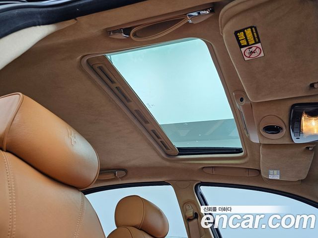 Maserati Quattroporte 2011 — photo 18