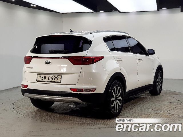 Kia Sportage 2016 — photo 2