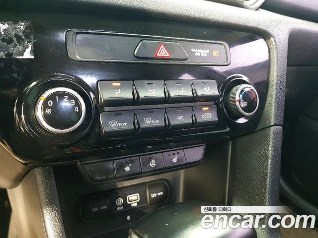 Kia Sportage 2016 — photo 13