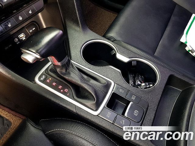 Kia Sportage 2016 — photo 14