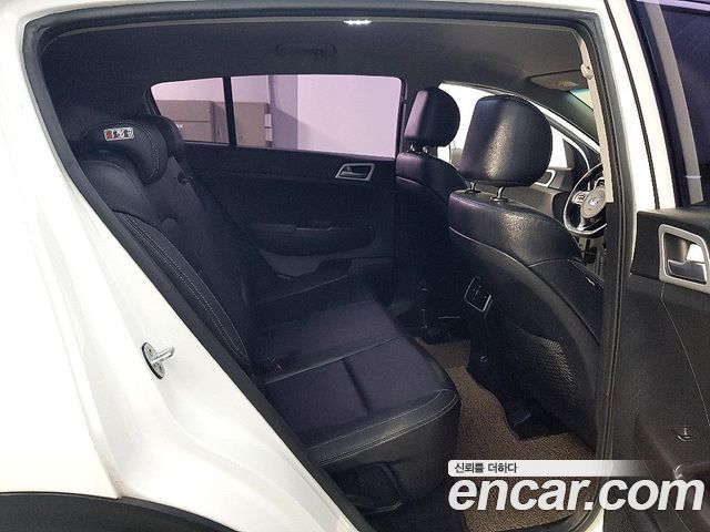 Kia Sportage 2016 — photo 15
