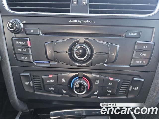 Audi A4 2012 — photo 16